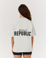 ESSENTIALS TEE - FADED SEASPRAY BLOCKPRINT