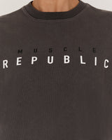ESSENTIALS TONAL TEE - FADED ONYX