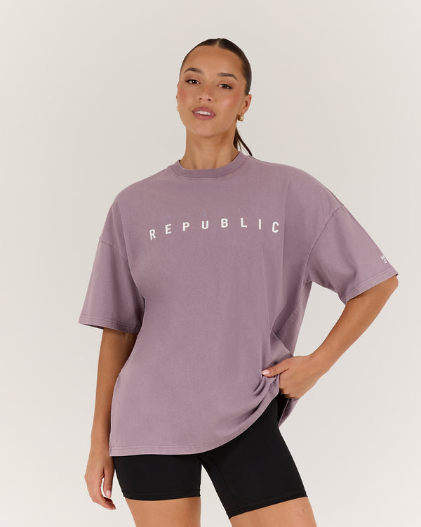 ESSENTIALS TONAL TEE - FADED PLUM
