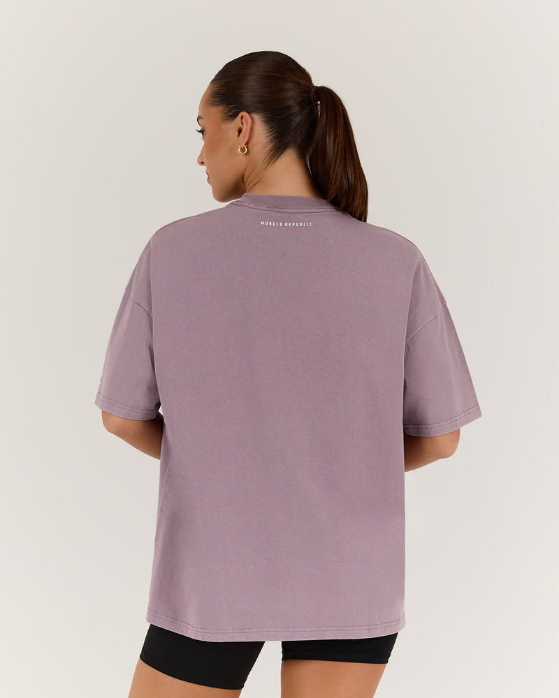 ESSENTIALS TONAL TEE - FADED PLUM