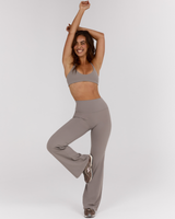 AIRE FLARED PANT - DOVE