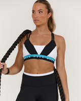 TRAINING RANGE SYNERGY BRA - WHITE HYPER BLUE