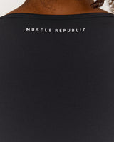 FLUID CROPPED LONG SLEEVE TOP - BLACK