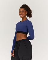 FLUID CROPPED LONG SLEEVE TOP - GRIT NAVY