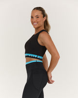 FLUID CROPPED TANK TOP - BLACK