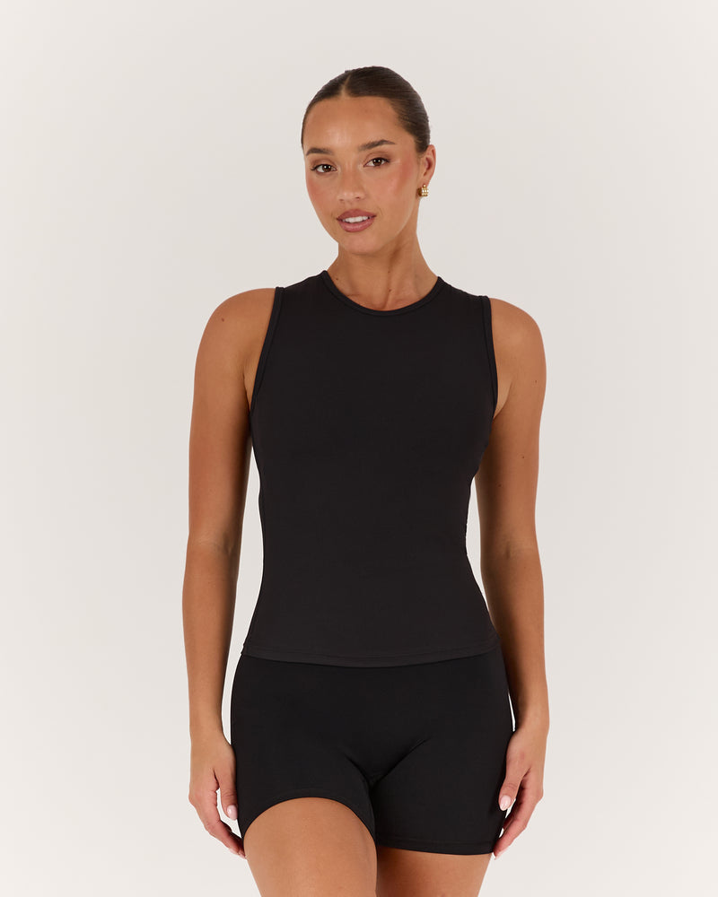 FLUID TANK TOP - BLACK