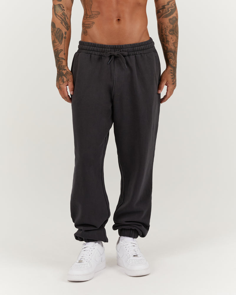 FRESHMAN TRACKIES - BLACK