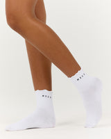 ICON RUFFLE CREW SOCKS - WHITE