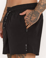 INTENTION SHORTS 5" - BLACK