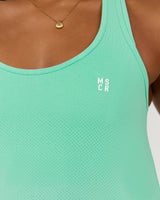 INTERVAL LONGLINE SINGLET - CYBER MINT