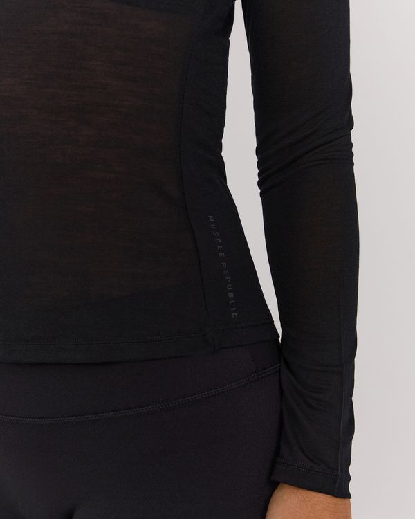 Fitted Silhouette