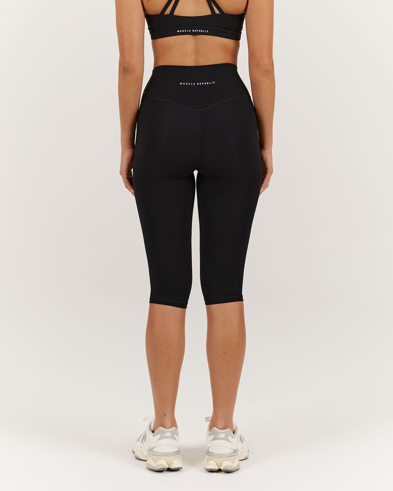 LUXE BRIA CAPRI LEGGING - BLACK