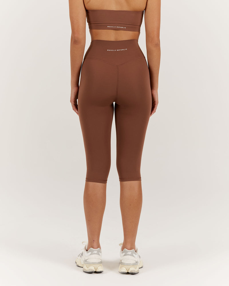 LUXE BRIA CAPRI LEGGING - TOFFEE