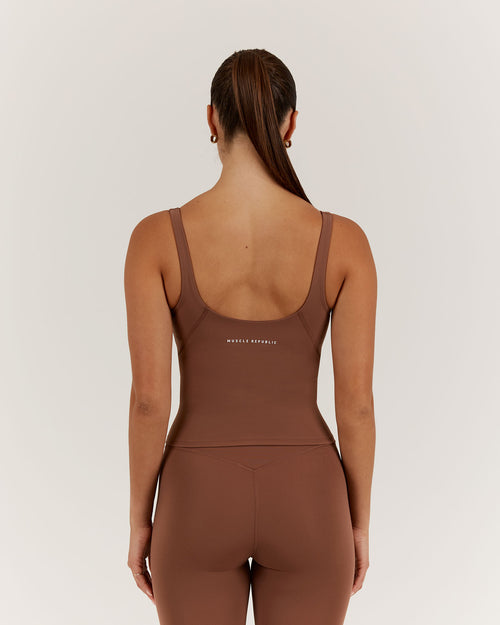 LUXE BROOKE LONGLINE TOP - TOFFEE