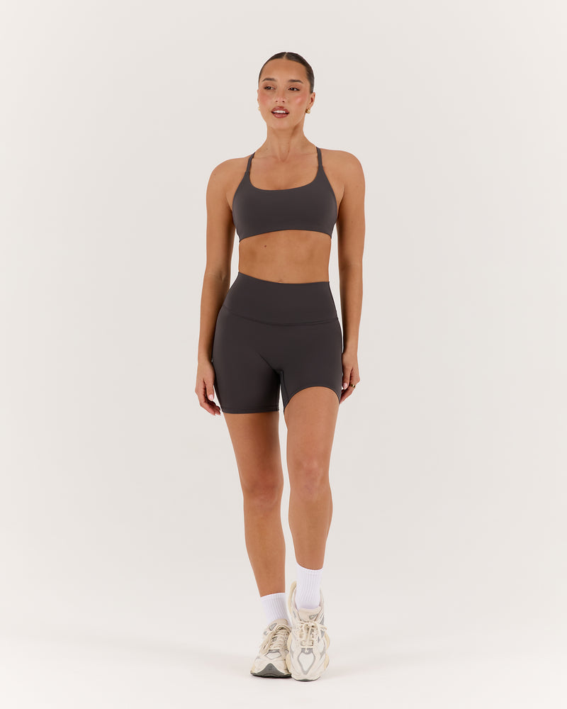 LUXE BIKER SHORTS V2 - PEBBLE