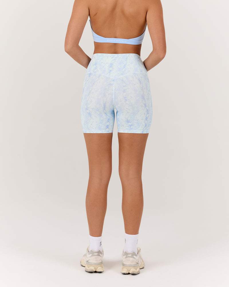 LUXE DARCY BIKER SHORTS - AURA MERMAID