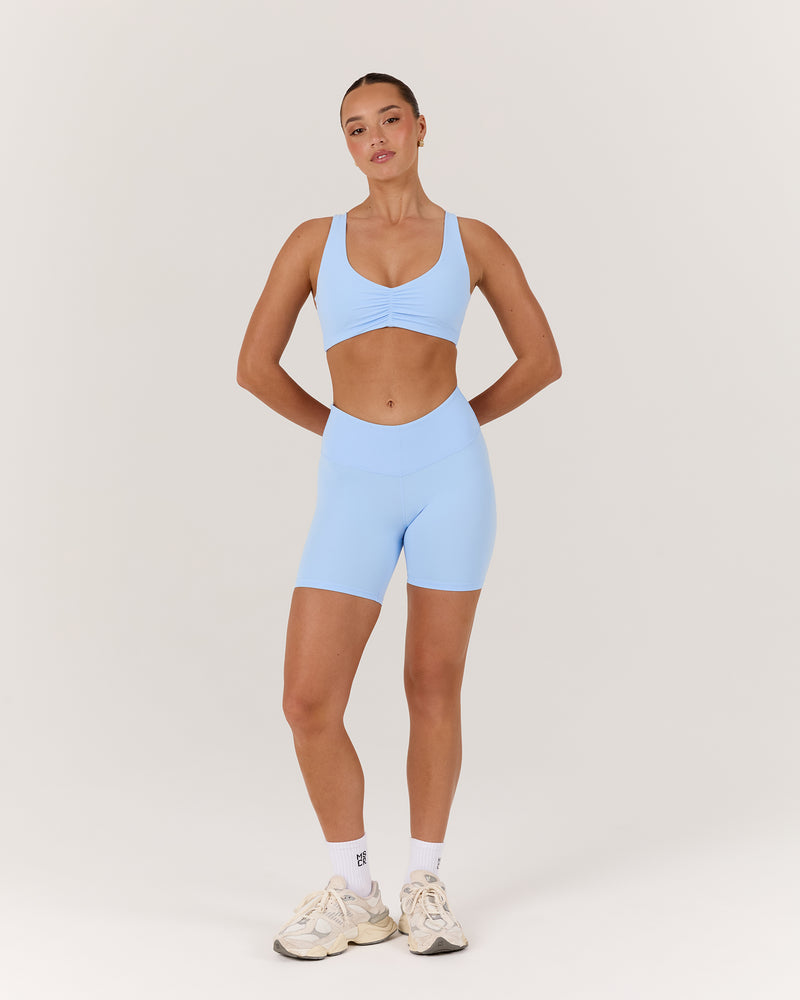 LUXE DARCY BIKER SHORTS - AURA