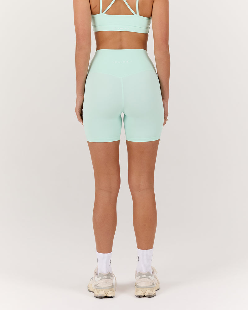 LUXE DARCY BIKER SHORTS - MINT