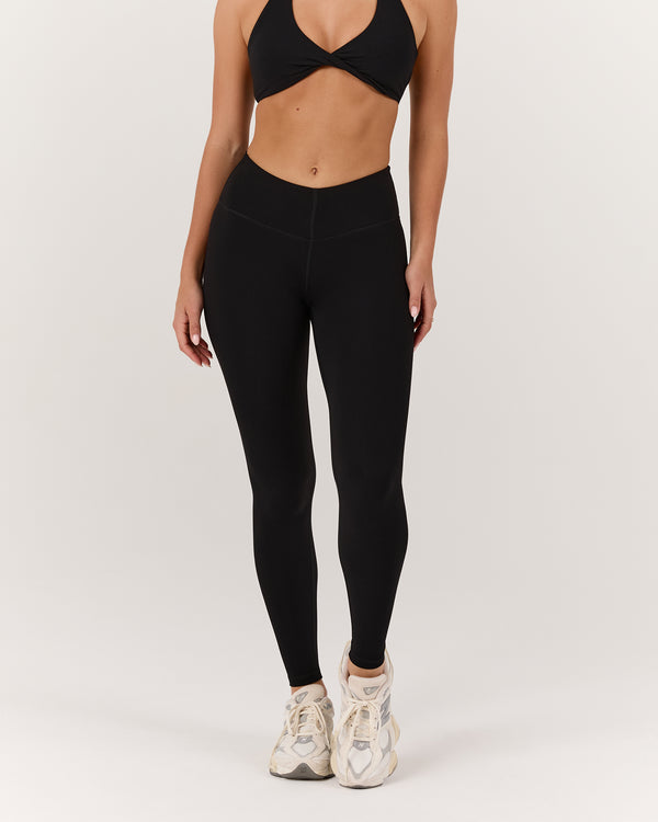 LUXE DARCY LEGGINGS 28" - BLACK