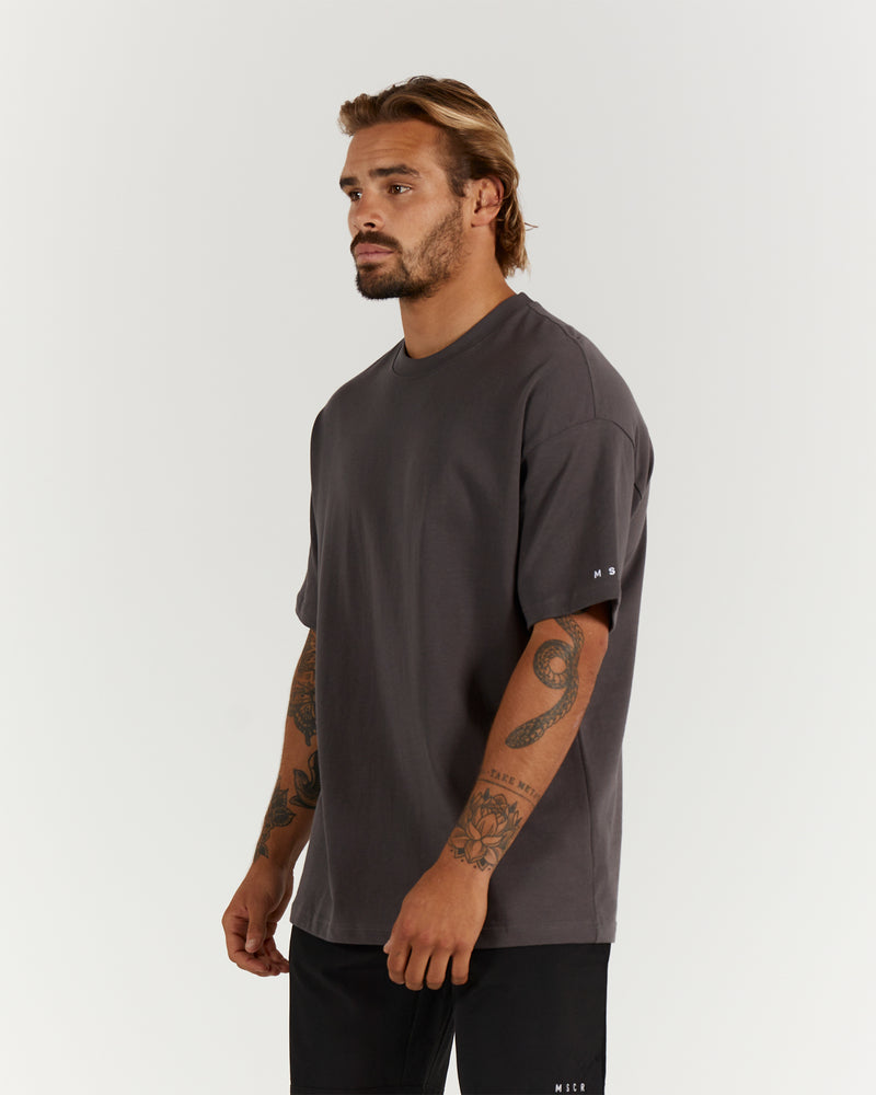 LIGHTWEIGHT OVERSIZED TEE - CHARCOAL – MUSCLE REPUBLIC