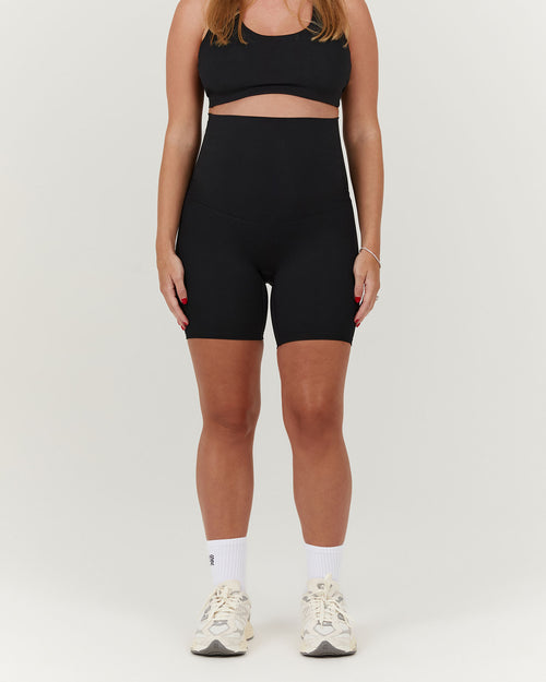 LUXE MATERNITY SHORTS - BLACK