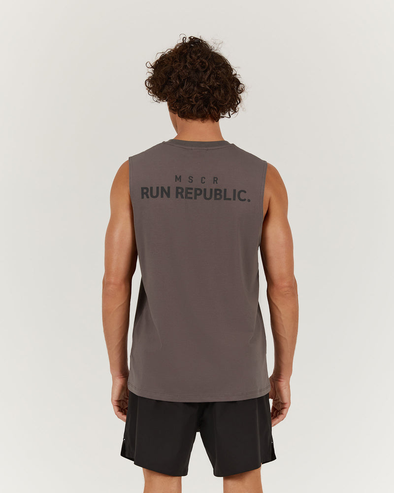 MENS RUN REPUBLIC TANK - SMOKE