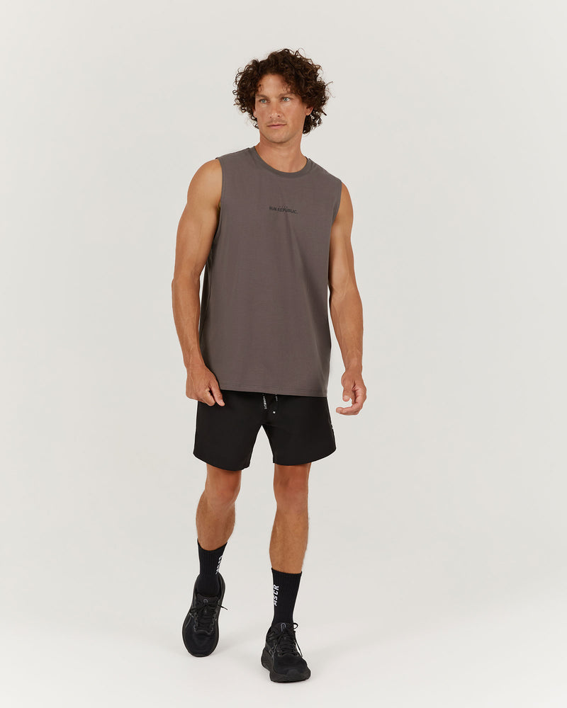 MENS RUN REPUBLIC TANK - SMOKE