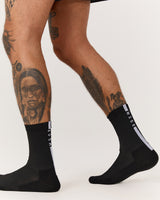 MEN'S PERFORMANCE SOCKS - BLACK WHITE