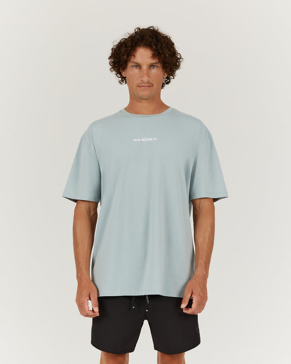 MENS RUN REPUBLIC TEE - MIST