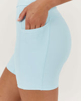 MOTION POCKET SHORTS 6" - ICE BLUE