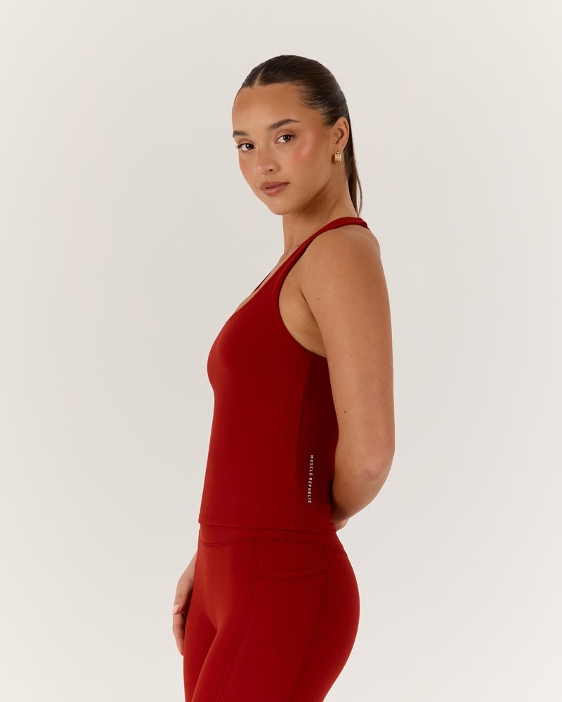 MOTION 360 CROSS BACK TOP - SCARLET