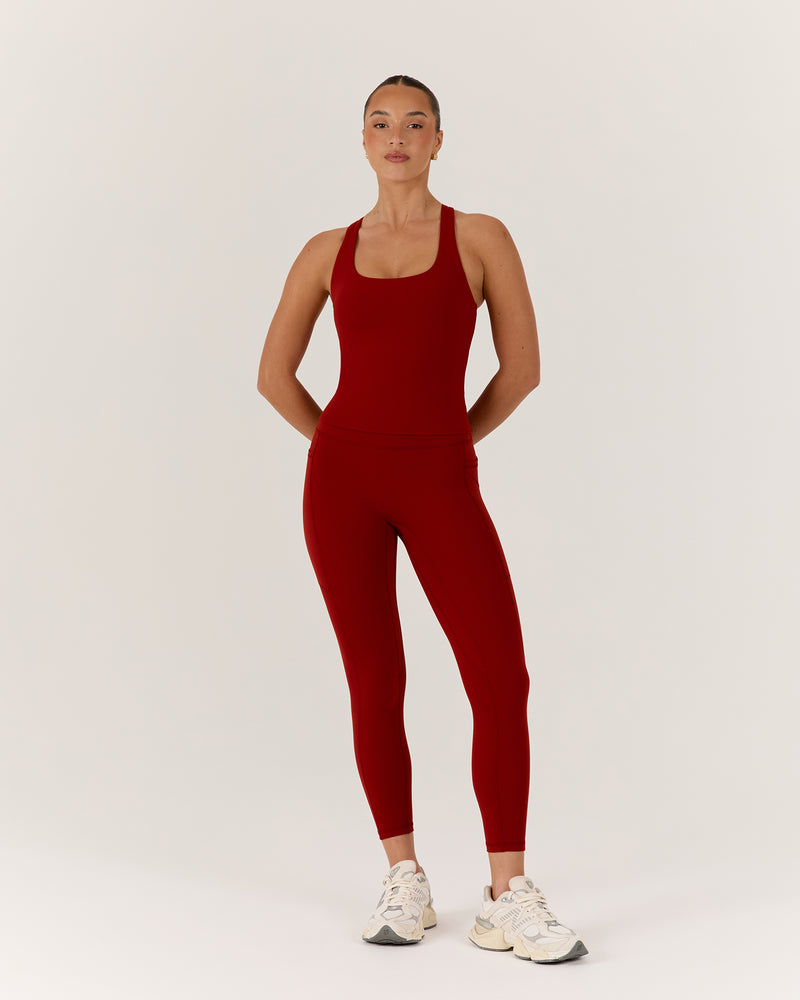 MOTION 360 CROSS BACK TOP - SCARLET