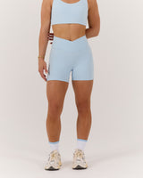 MOTION 360 CROSSOVER SHORTS 4" - ICE BLUE