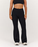 MOTION 360 PETITE FLARES - BLACK