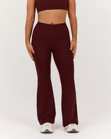 MOTION 360 PETITE FLARES - RAISIN