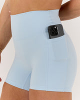 MOTION 360 POCKET SHORTS 4" - ICE BLUE