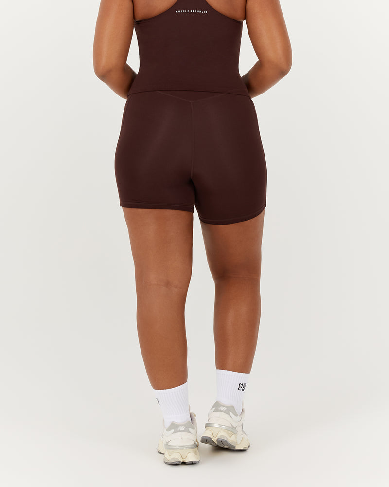 MOTION 360 POCKET SHORTS 6" - RUM