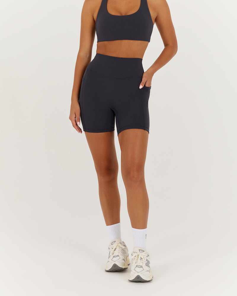 MOTION 360 POCKET SHORTS 6" - STORM