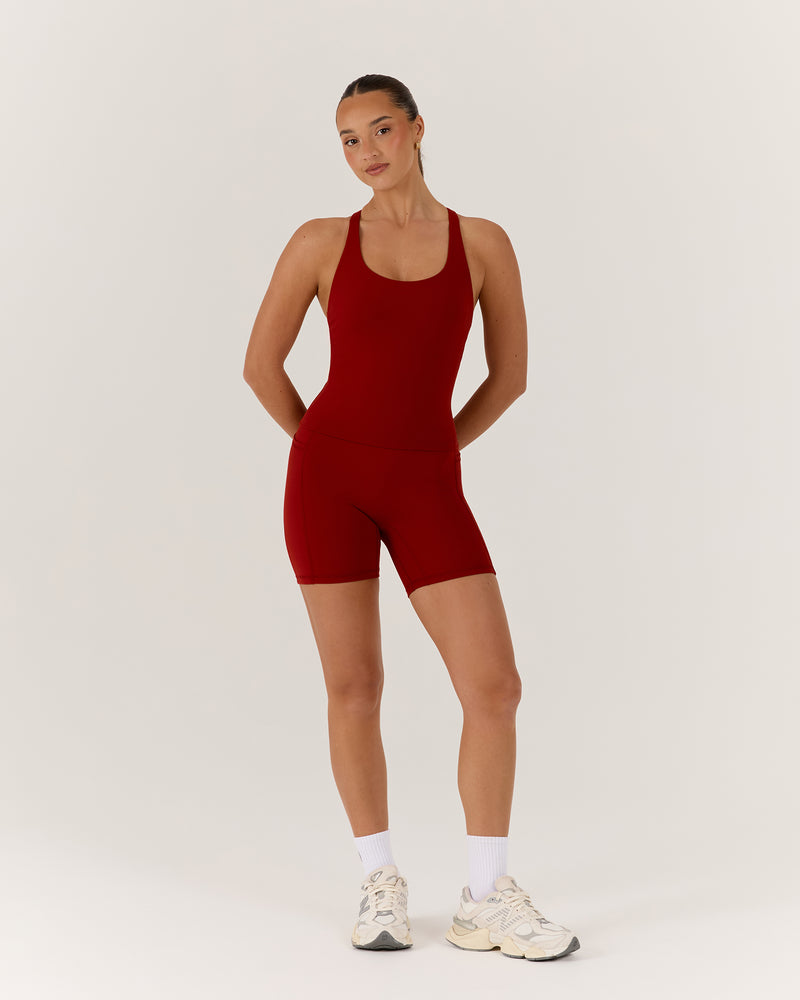 MOTION 360 RACER BACK TOP - SCARLET