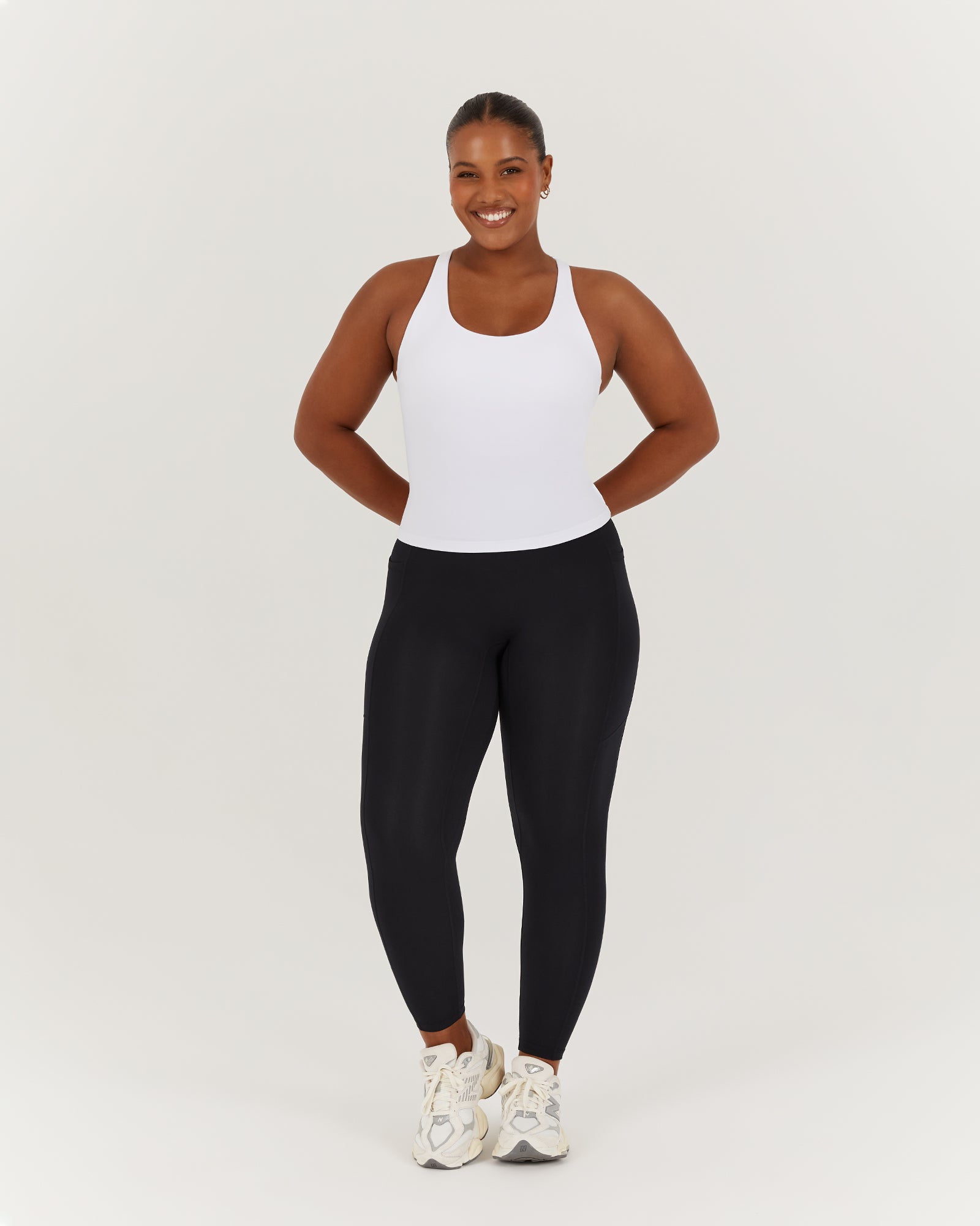 MOTION 360 RACER BACK TOP - WHITE – MUSCLE REPUBLIC