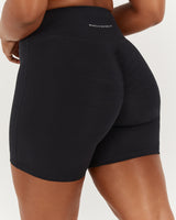 MOTION 360 SCRUNCH SHORTS 6" - BLACK