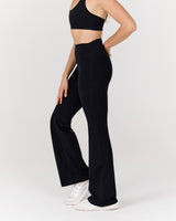 MOTION 360 TALL FLARES - BLACK