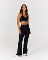 MOTION 360 V NECK HALTER BRA - BLACK