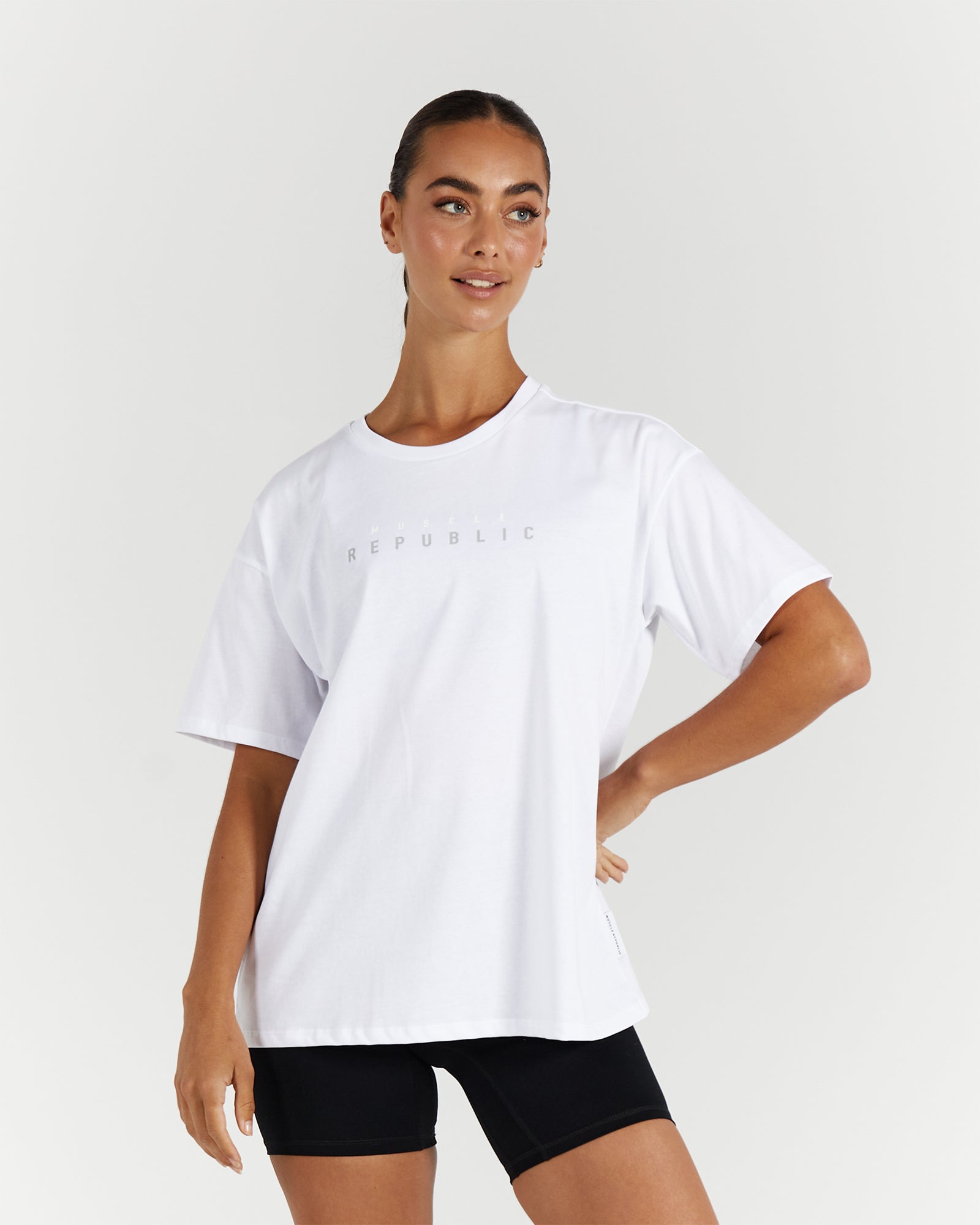 LOOSE TEE - WHITE – MUSCLE REPUBLIC