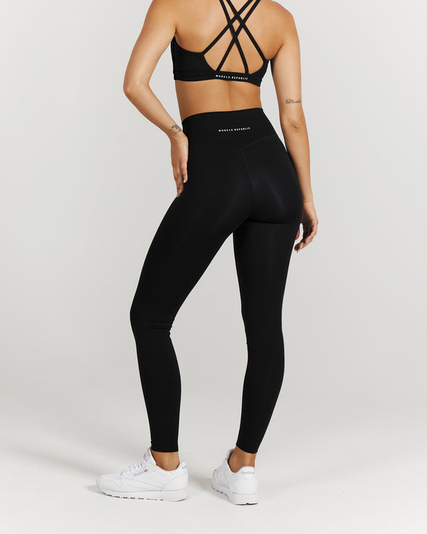 Performance Leggings, Workout Apparel and Accessories – MUSCLE REPUBLIC