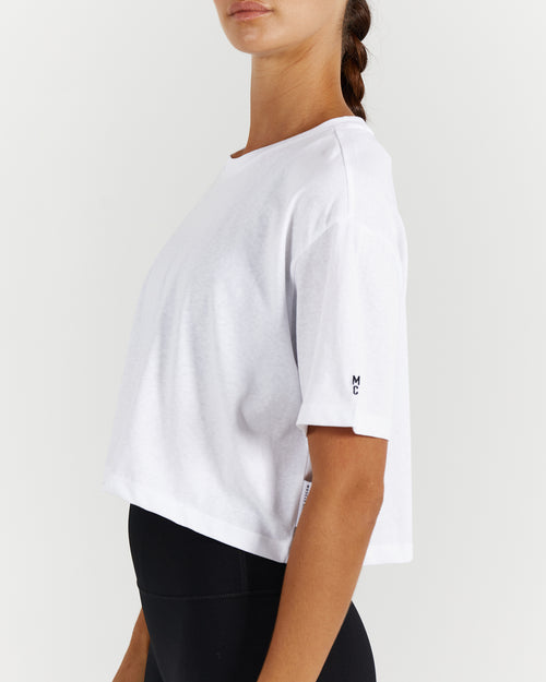 BASE CROP TEE - WHITE