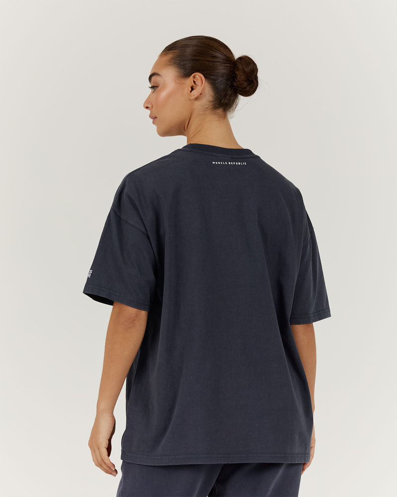 ESSENTIALS TEE - FADED SLATE