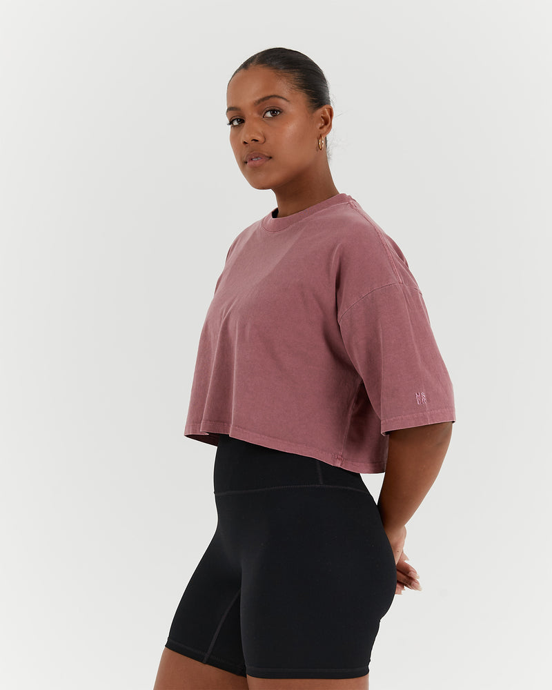 ESSENTIALS CROPPED TEE - FADED BERRY