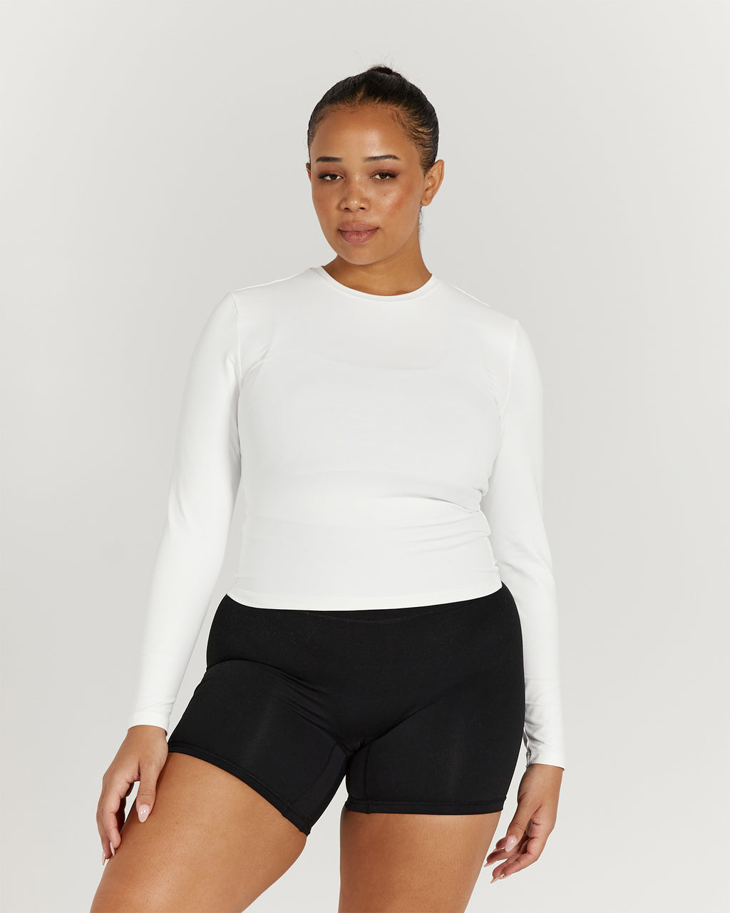 ATHLEISURE LONG SLEEVE TOP - OFF WHITE – MUSCLE REPUBLIC