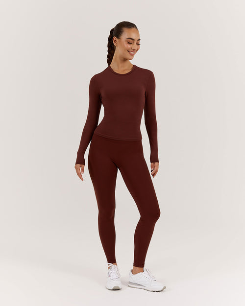 ATHLEISURE LONG SLEEVE TOP - CHOCOLATE